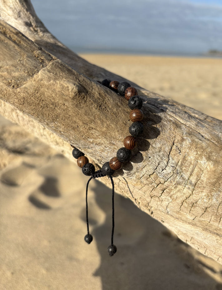 bracelet pierre de lave et bois